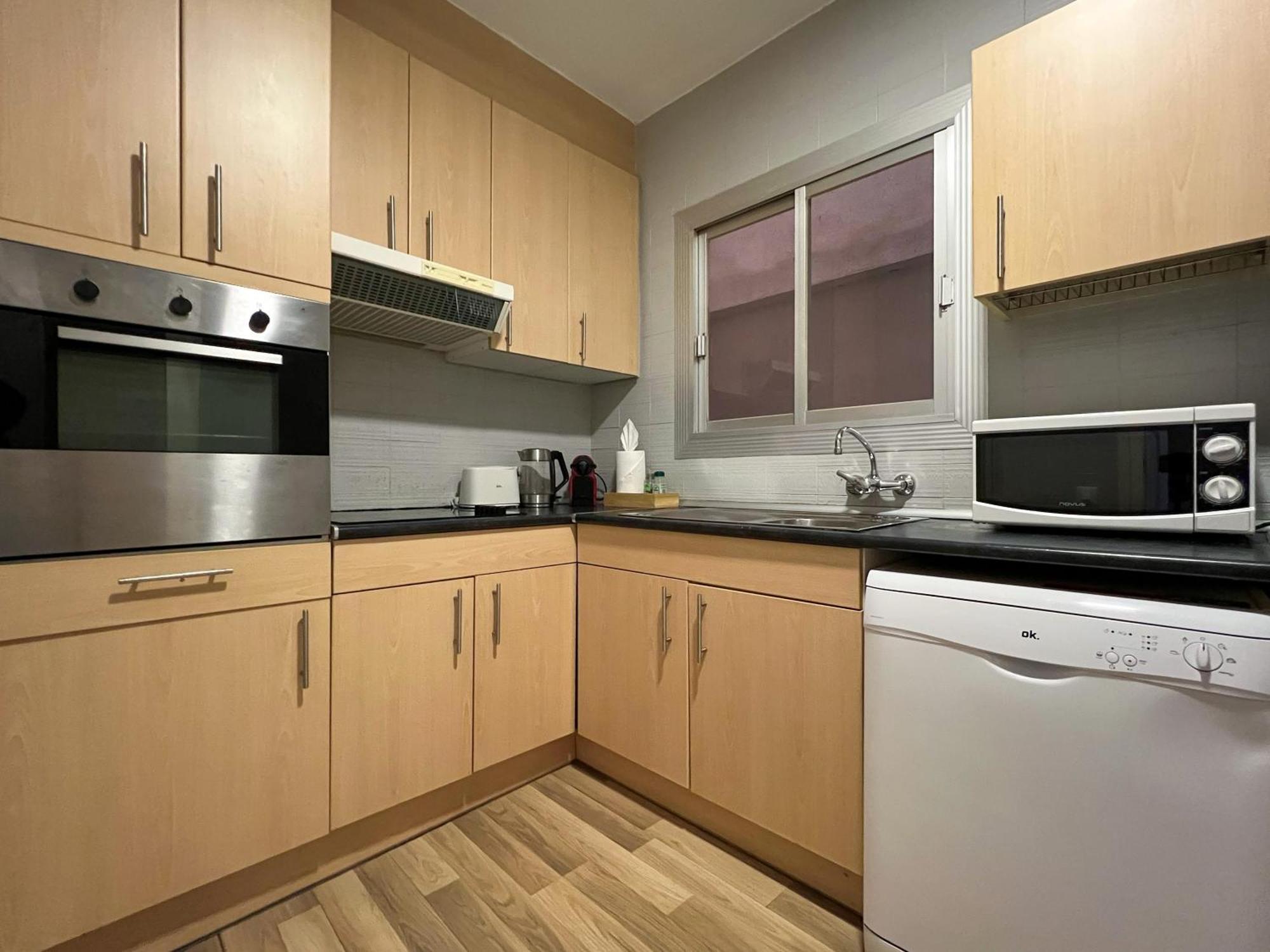 Stay U-Nique Apartments Sardenya II Барселона Екстериор снимка
