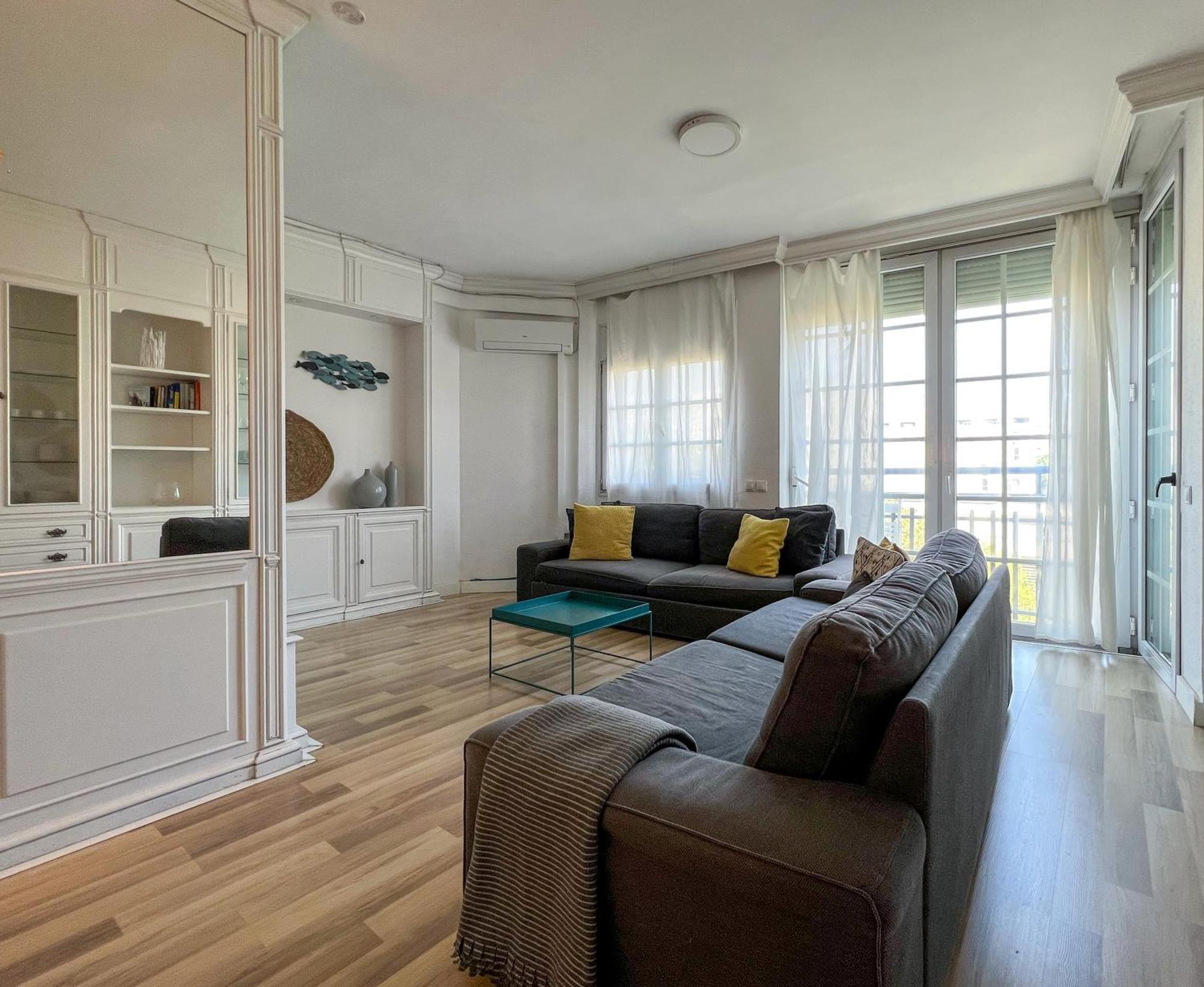 Stay U-Nique Apartments Sardenya II Барселона Екстериор снимка